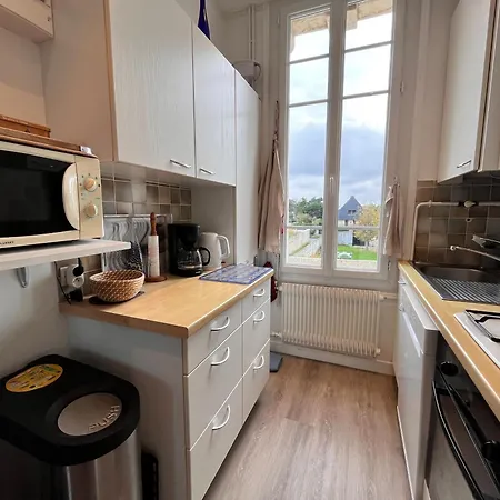 Kersimoun - F3 Spacieux - 1er Et Face & *