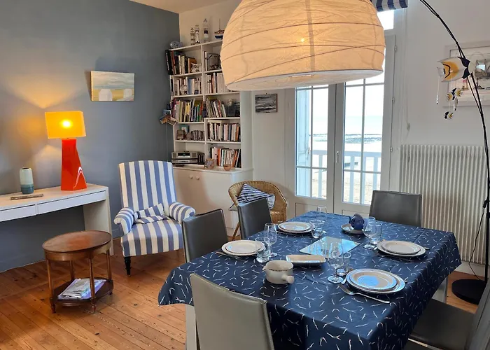 Kersimoun - F3 Spacieux - 1er Et Face & *