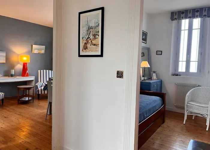 Kersimoun - F3 Spacieux - 1er Et Face &