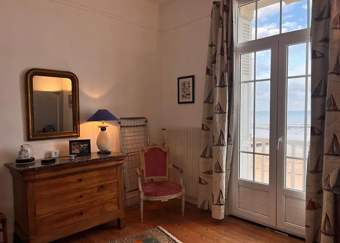 شقة Kersimoun - F3 Spacieux - 1er Et Face &