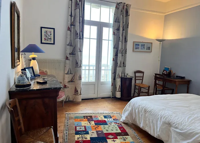 Kersimoun - F3 Spacieux - 1er Et Face & سانت أوبين سور مير