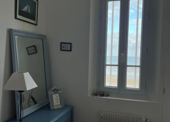 شقة Kersimoun - F3 Spacieux - 1er Et Face &